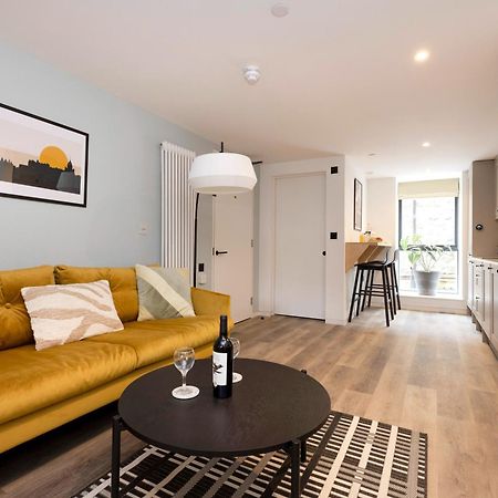 Charming Studios Near Holyrood Park & Calton Hill EDI Kamer foto