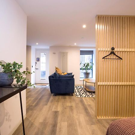 Charming Studios Near Holyrood Park & Calton Hill EDI Buitenkant foto