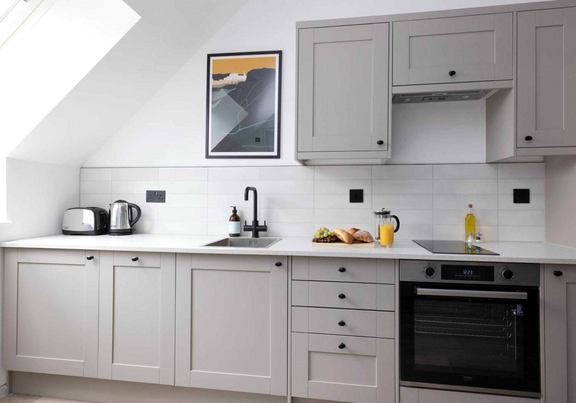 Charming Studios Near Holyrood Park & Calton Hill EDI Kamer foto