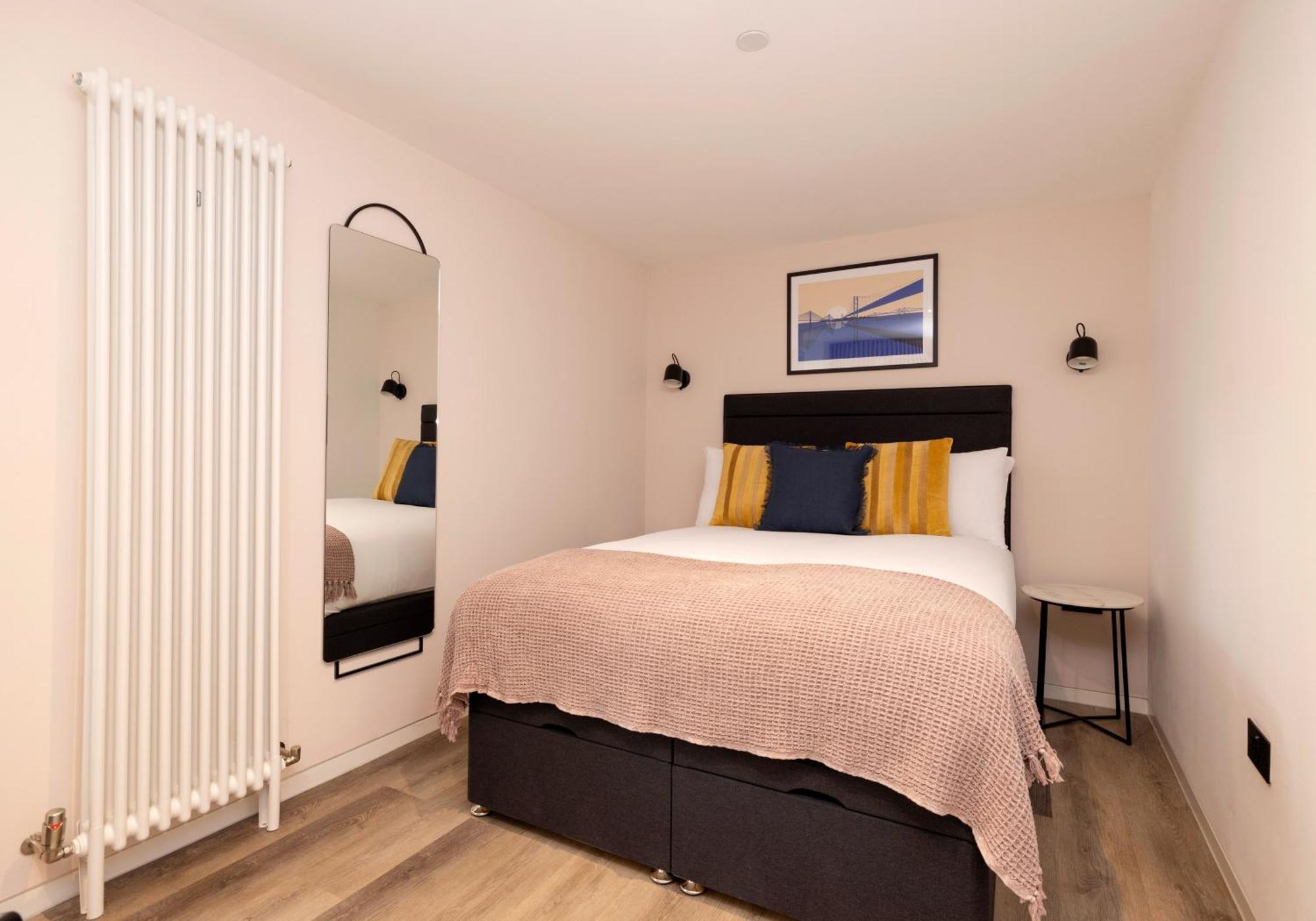 Charming Studios Near Holyrood Park & Calton Hill EDI Kamer foto