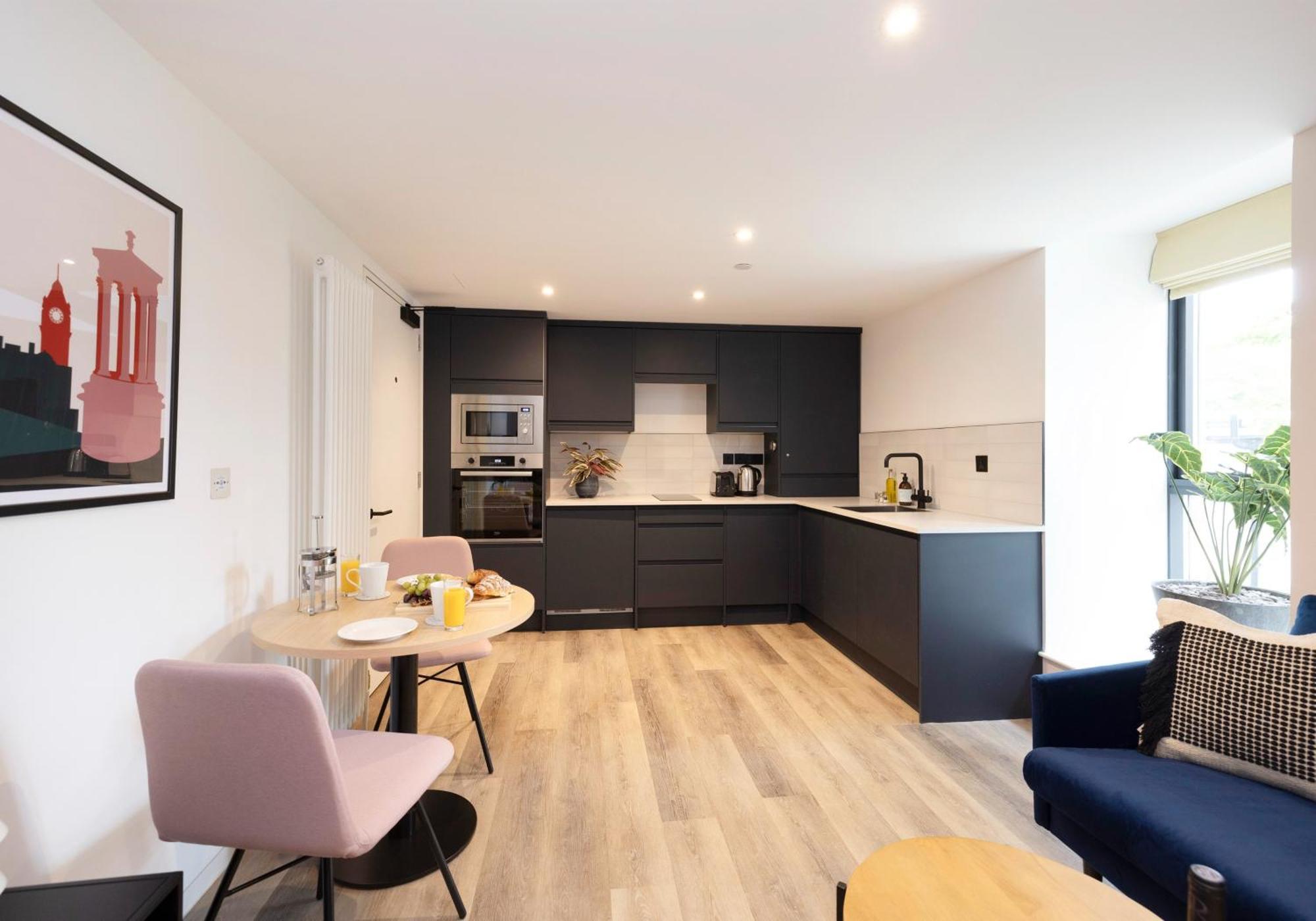 Charming Studios Near Holyrood Park & Calton Hill EDI Kamer foto