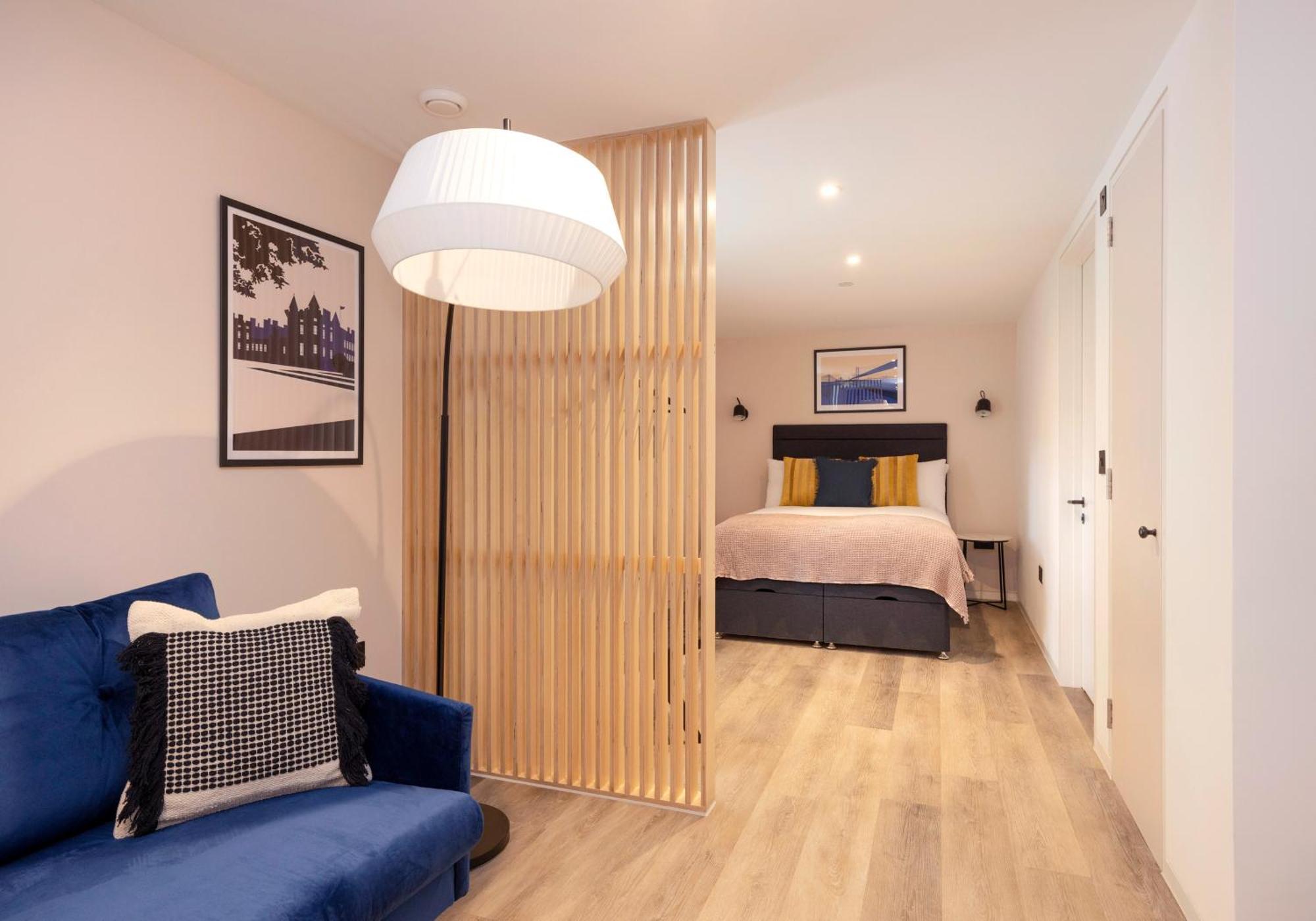 Charming Studios Near Holyrood Park & Calton Hill EDI Kamer foto