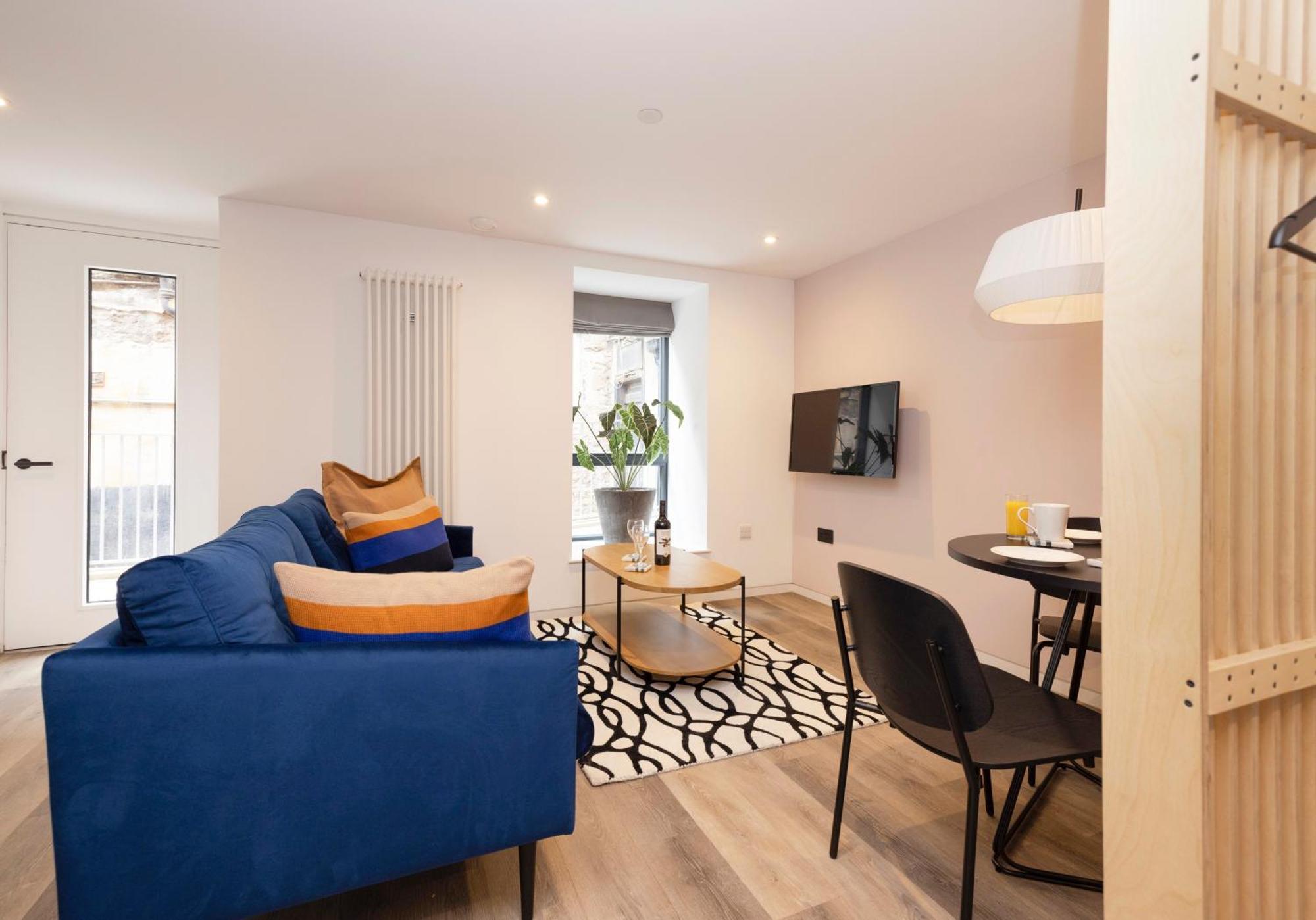 Charming Studios Near Holyrood Park & Calton Hill EDI Kamer foto