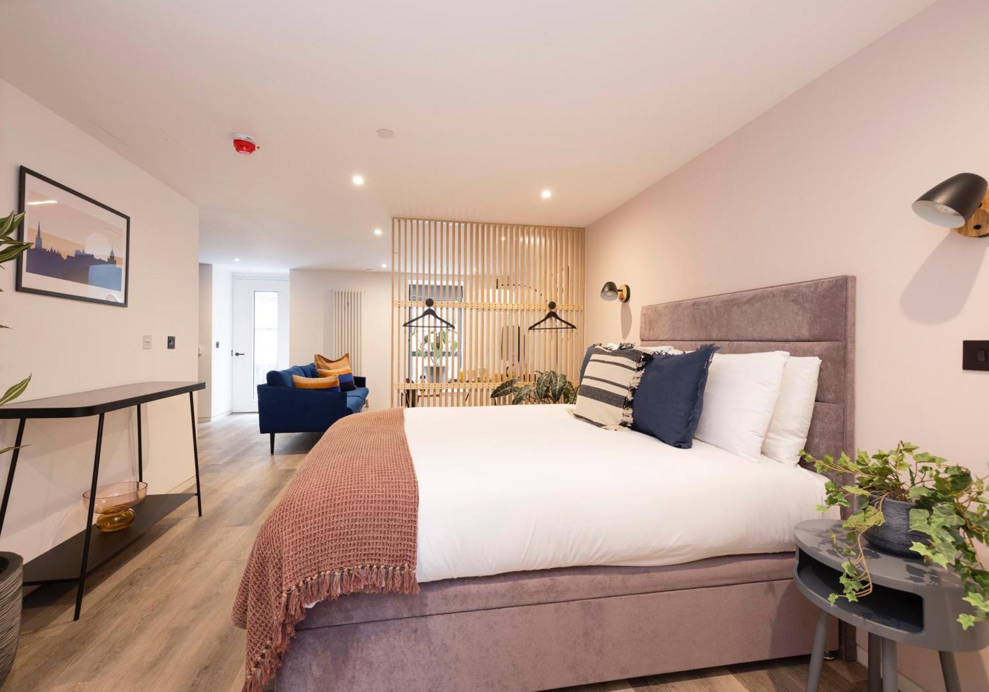 Charming Studios Near Holyrood Park & Calton Hill EDI Kamer foto
